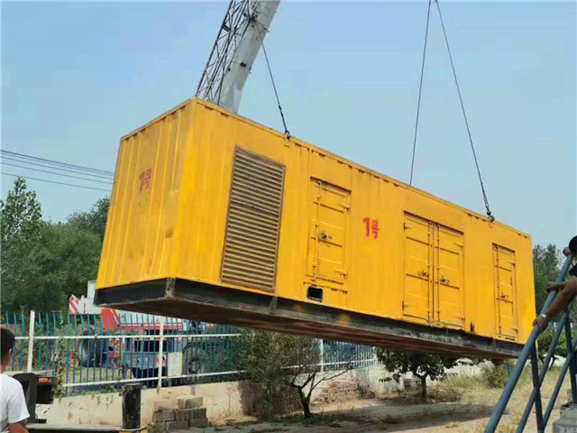 台江300KW柴油发电机组油耗是多少?